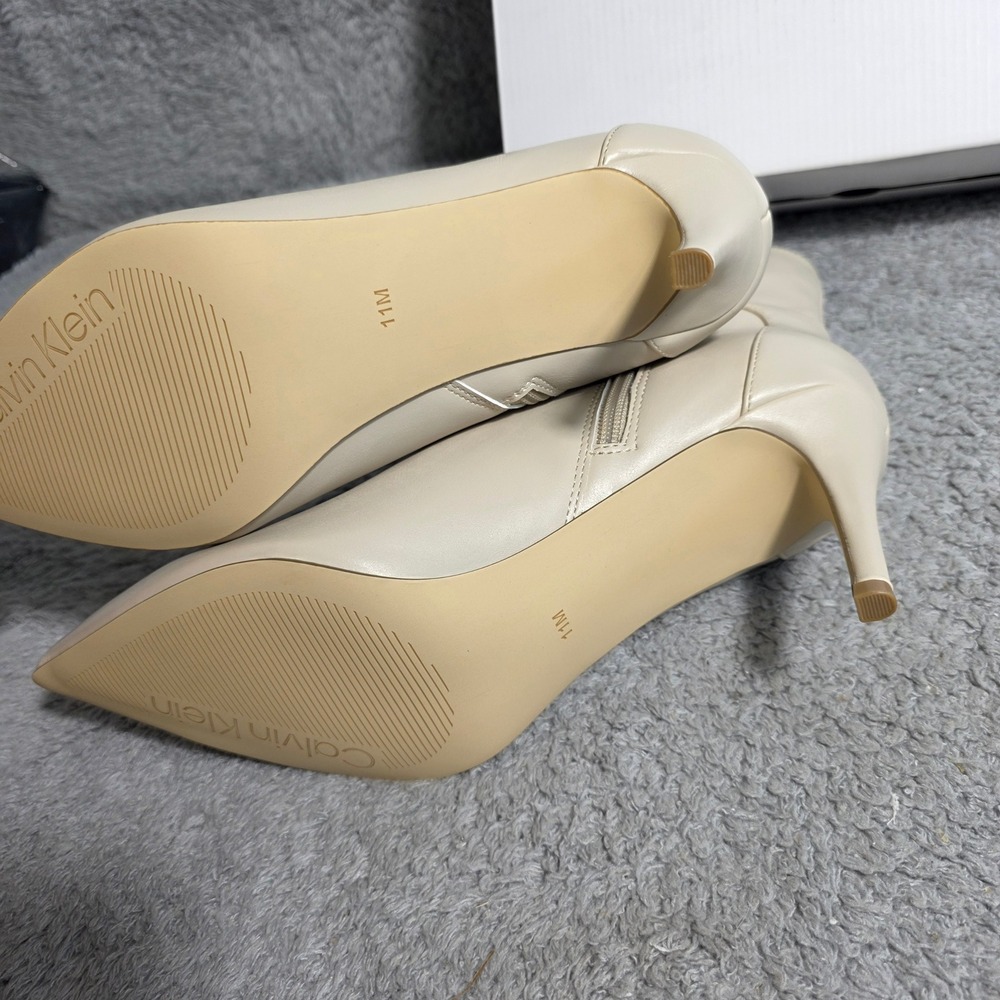 Calvin Klein Vivera Ivory Pointed Toe Ankle Boots Dress Booties Women's 11M NEW - Picture 6 of 8